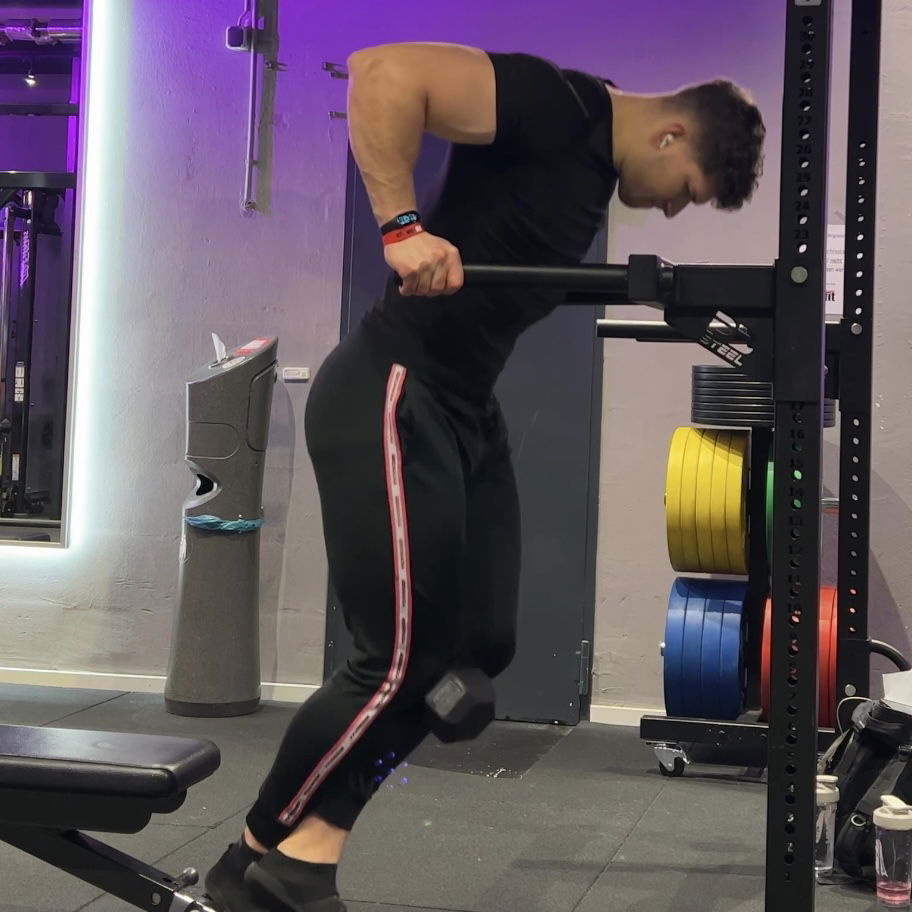 Dips mit Zusatzgewicht