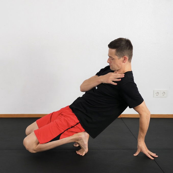 Kneeling Transitions + Double Hip Extensions