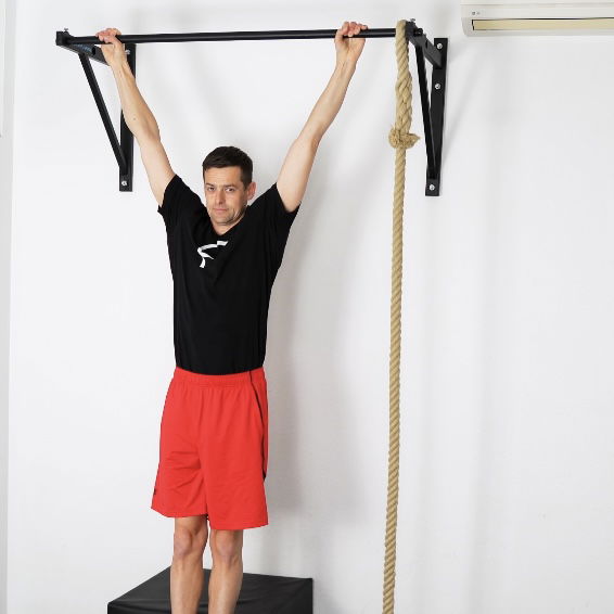 Dead Hang Wide Grip pronated