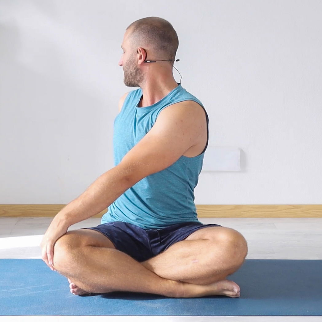 YogaFlow4ShoulderNeck1