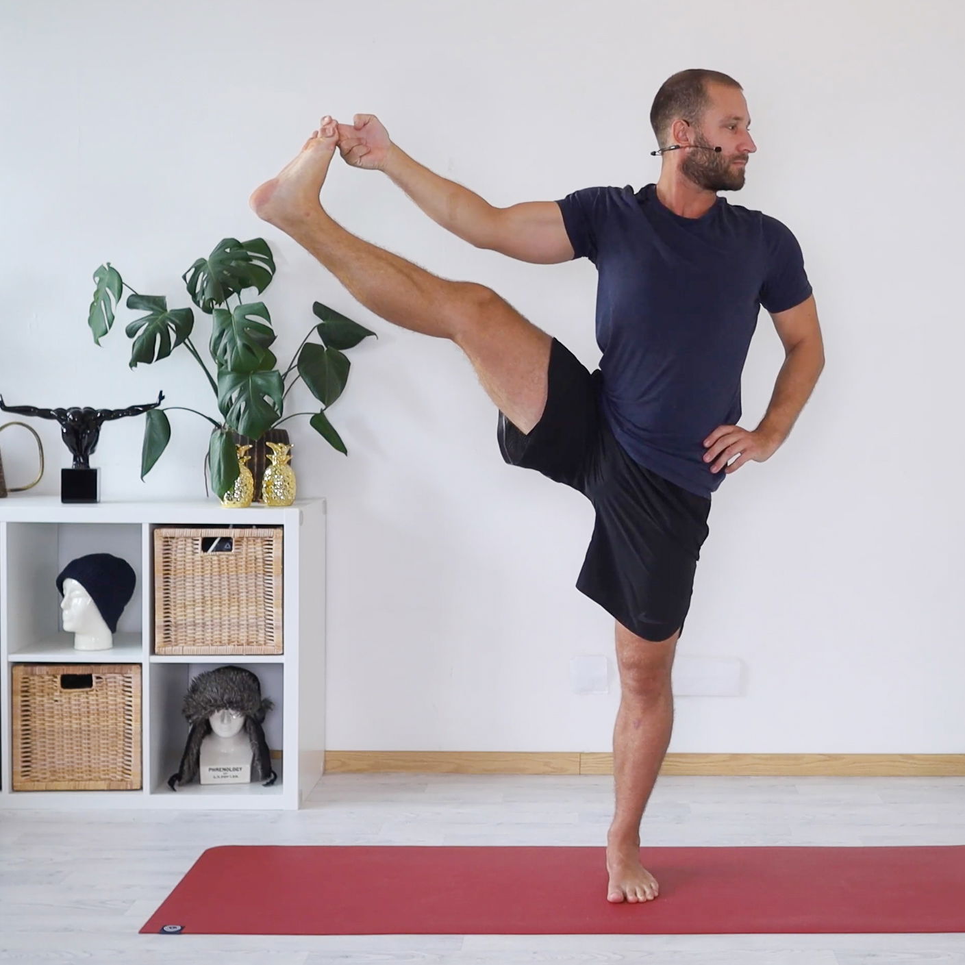 YogaFlow11StandStrong2