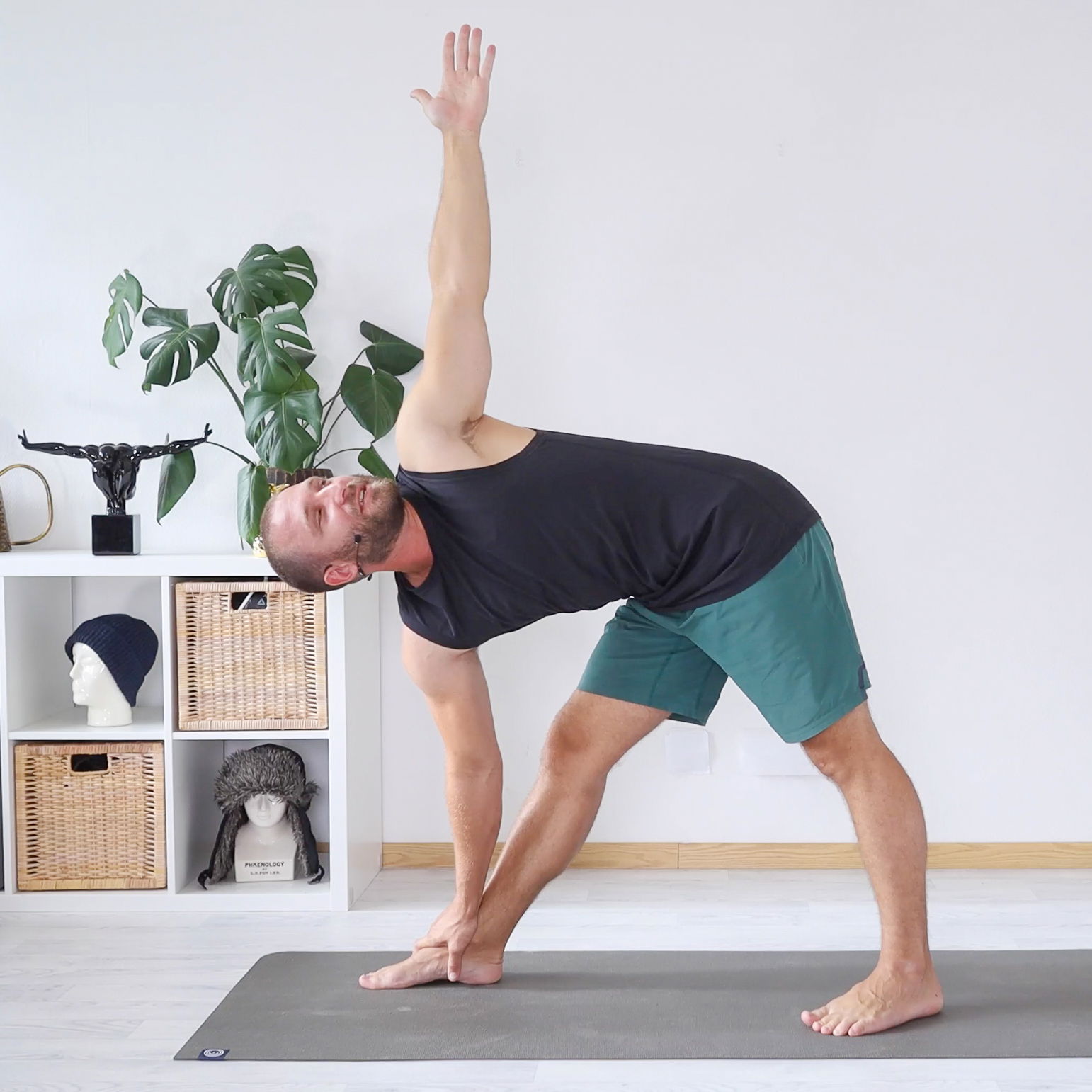 YogaFlow16Hamstring2