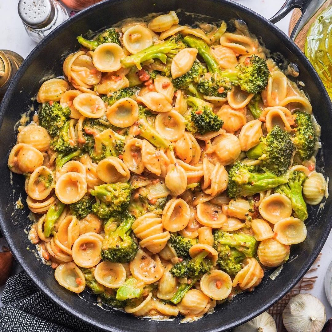 Cremige Erdnuss Brokkoli Orecchiette