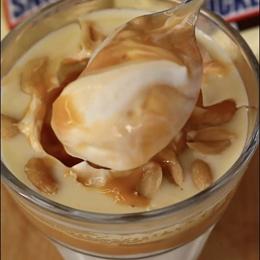 White Snickers Frozen Dessert