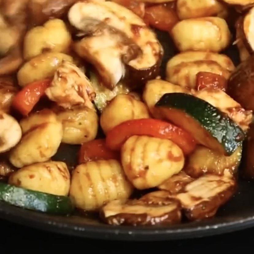 Gnocchi-Hähnchen-Pfanne