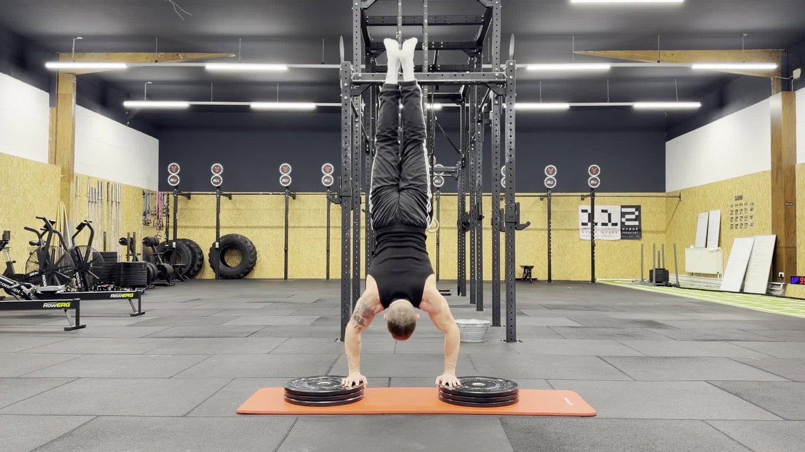Partial ROM Handstand Push-Ups