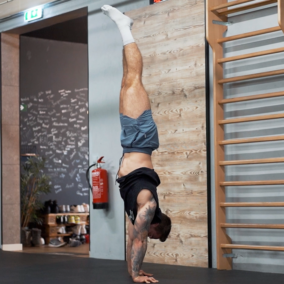Handstand Workout