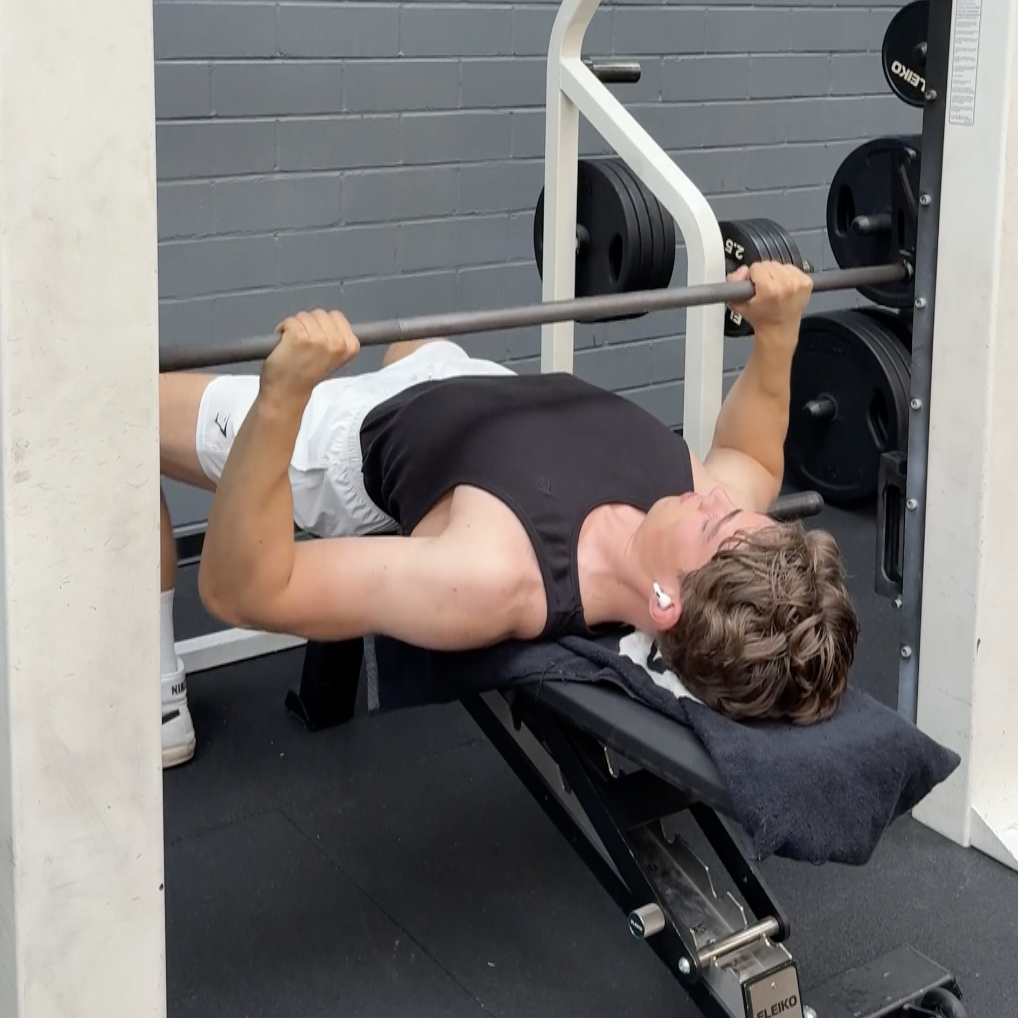 Bench press Background