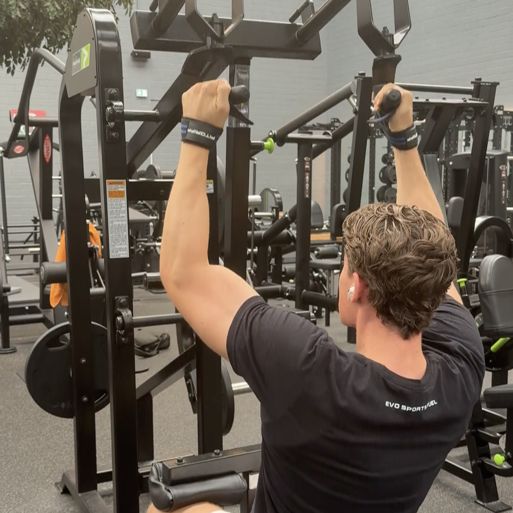 Lat pulldown Background